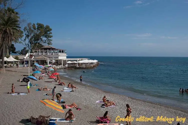 La playa de los baños del Carmen en Málaga