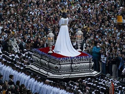 Nuestro Padre Jesús Cautivo de Málaga en procesión en Lunes Santo